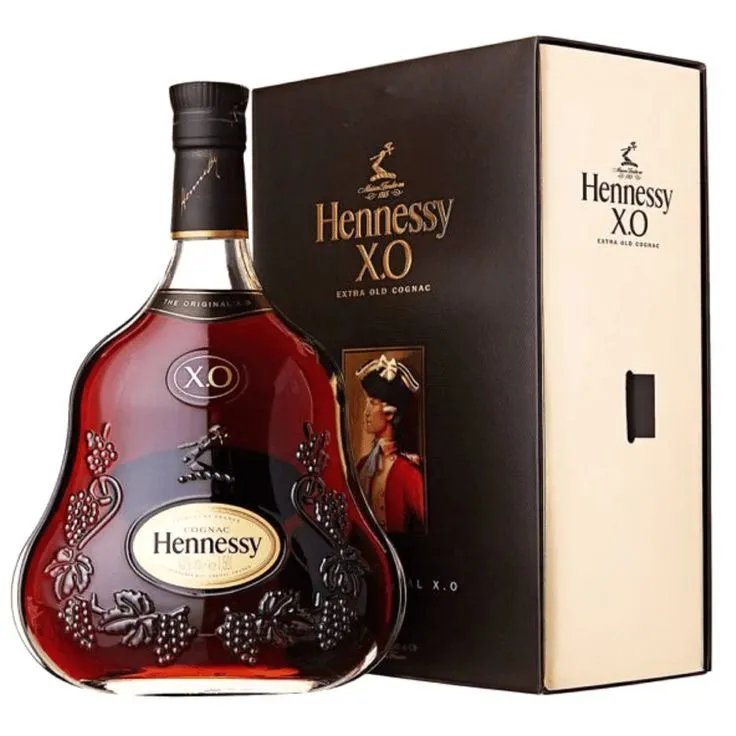 Hennessy XO Cognac W/ Gift Pack